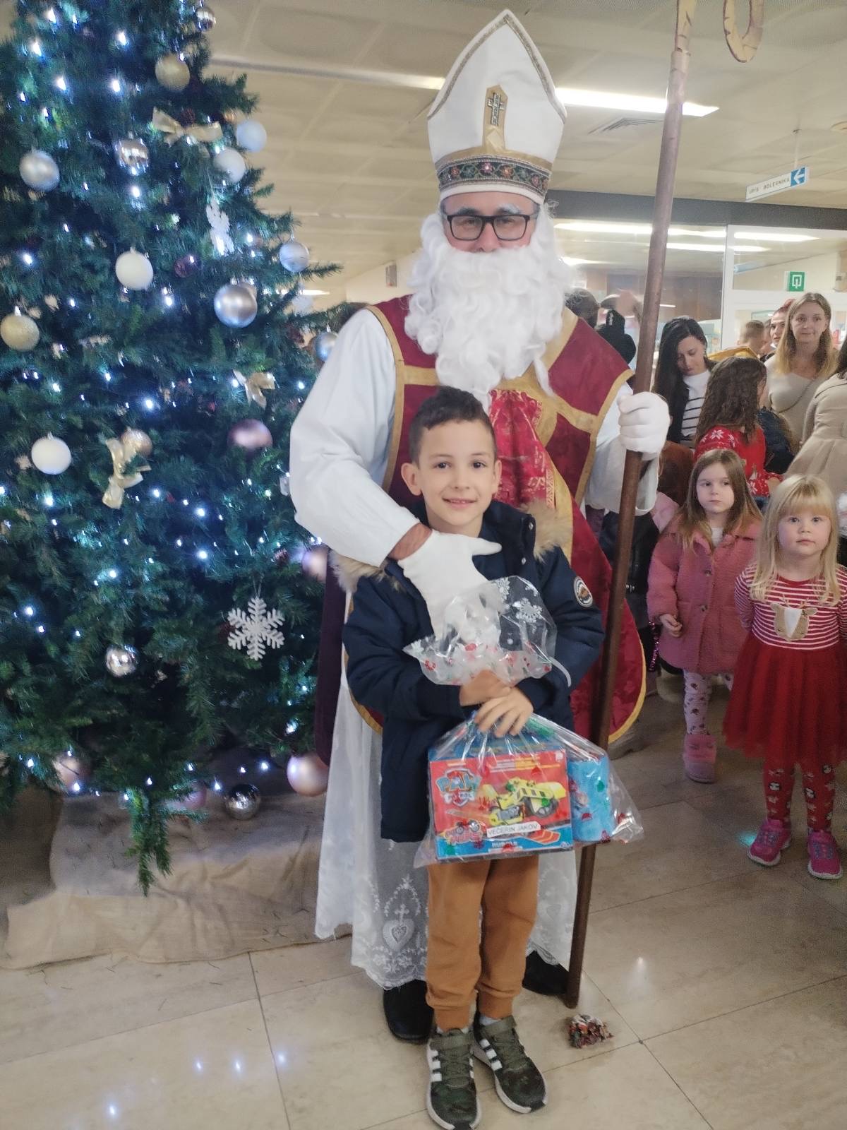 Darivanje povodom sv. Nikole